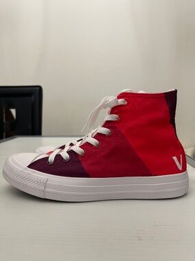 CONVERSE CHUCK TAYLOR ALL STAR HIGH TOP SNEAKERS WOMENS SIZE 6.5